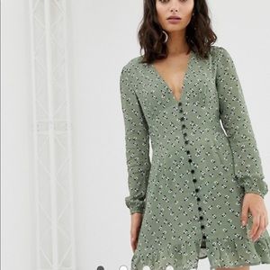Rahi Tia Long Sleeve Green Floral Mini Dress